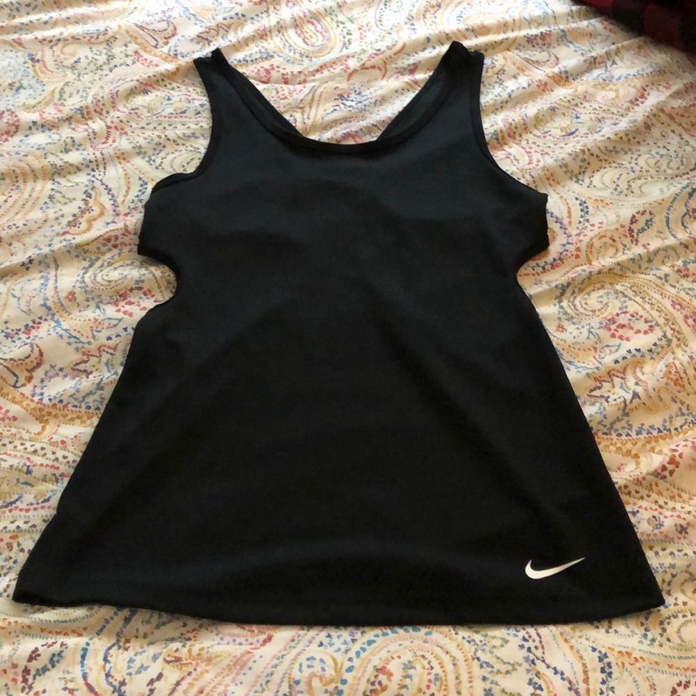 Nike workout tank
